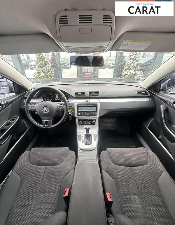 Volkswagen Passat 2010