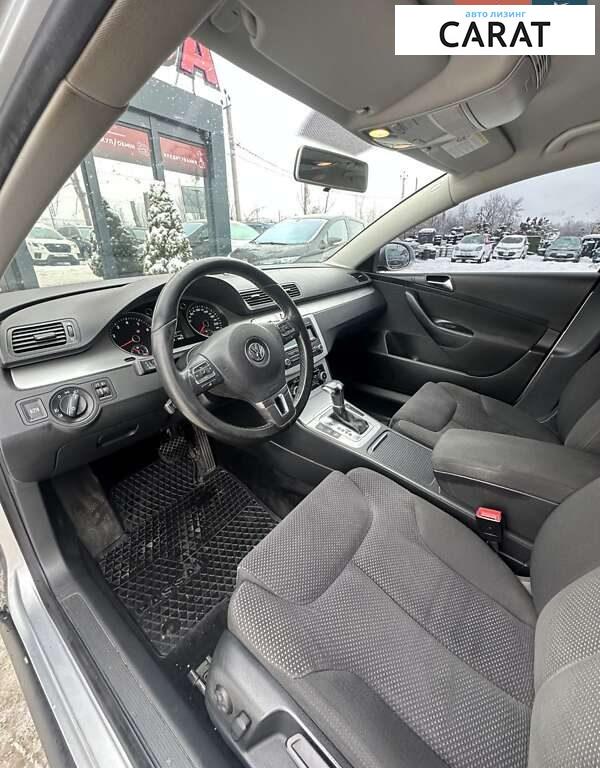 Volkswagen Passat 2010