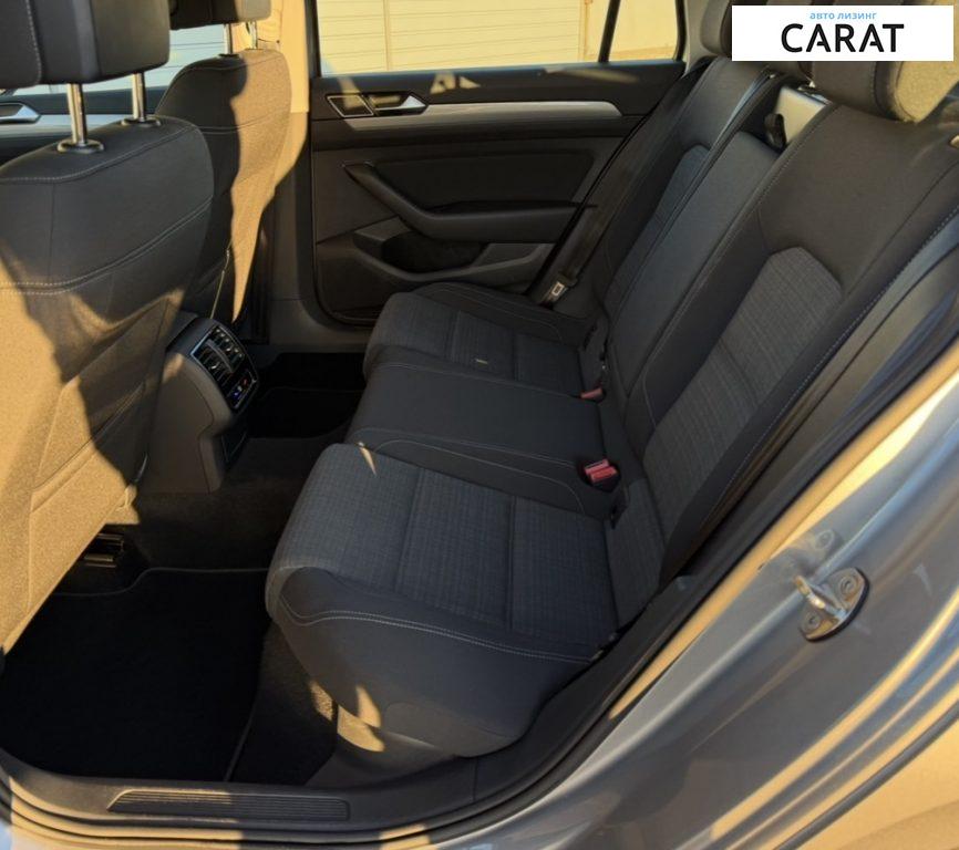 Volkswagen Passat 2021