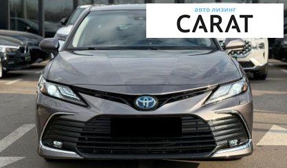 Toyota Camry 2021