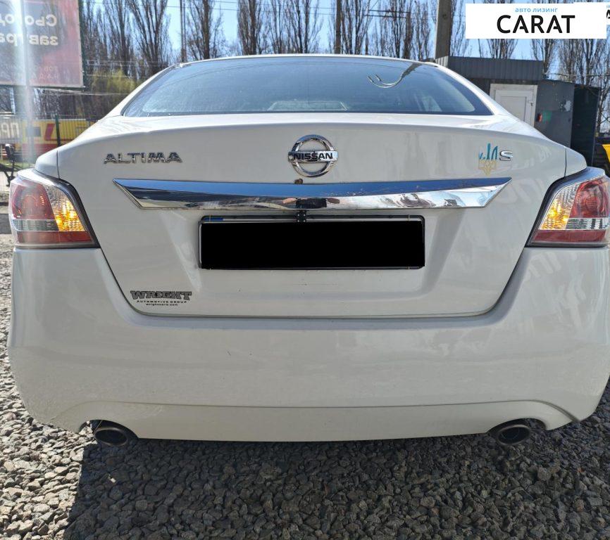 Nissan Altima 2015