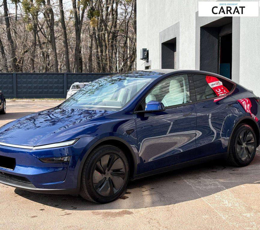 Tesla Model Y 2025