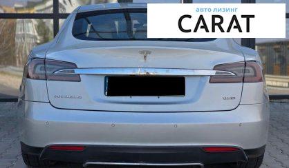 Tesla Model S 2015