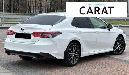 Toyota Camry 2021