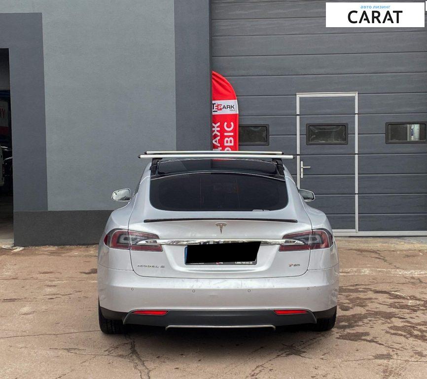 Tesla Model S 2013
