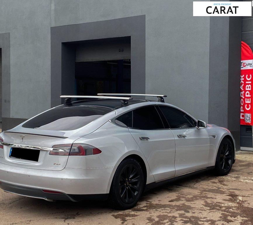 Tesla Model S 2013