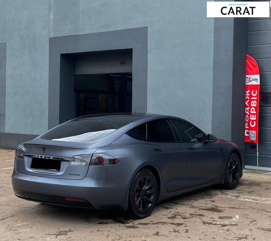 Tesla Model S 2019