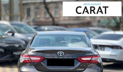 Toyota Camry 2019