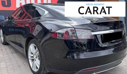 Tesla Model S 2015