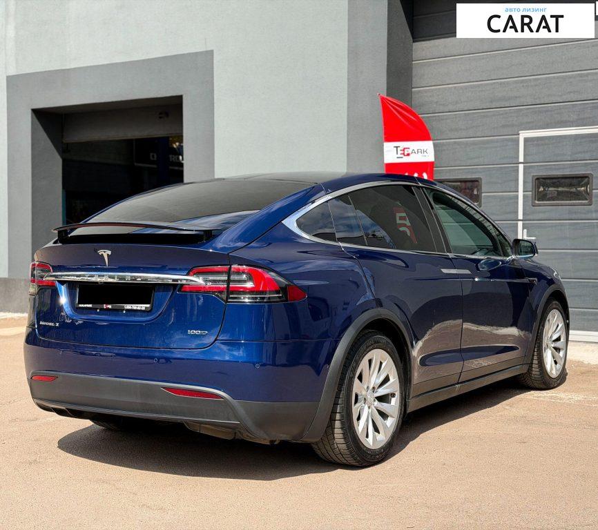Tesla Model X 2019