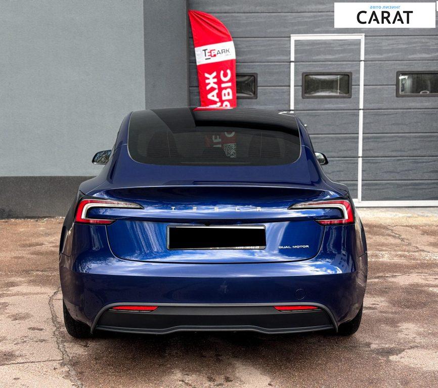 Tesla Model 3 2024
