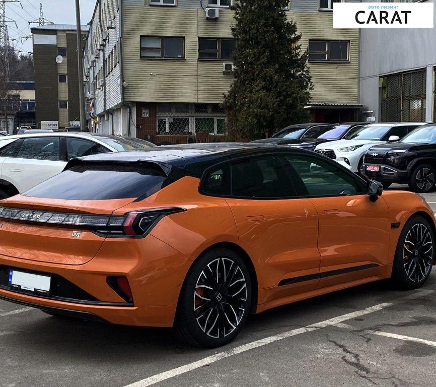 Zeekr 001 2024