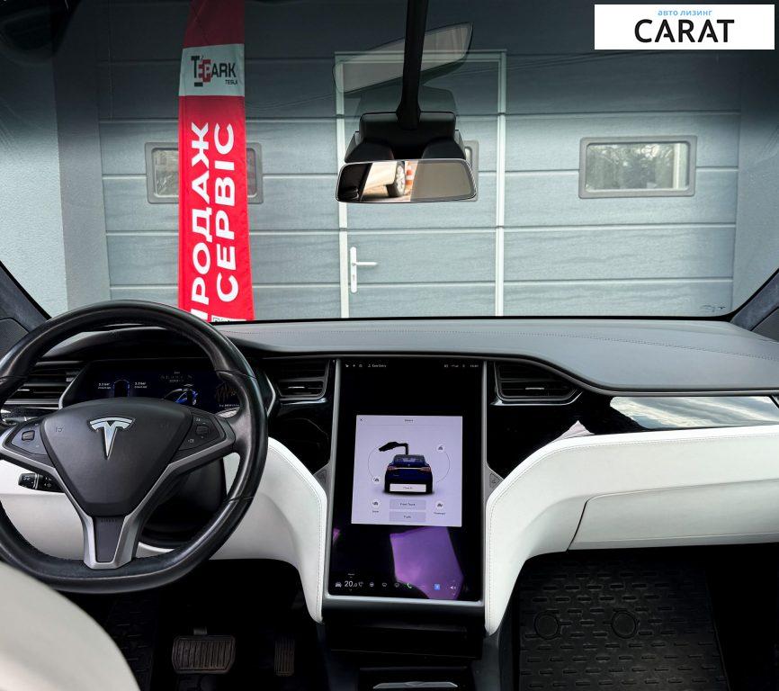 Tesla Model X 2019