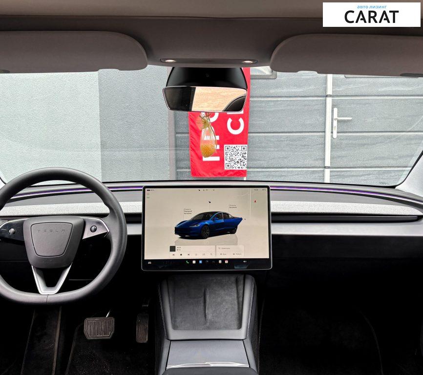 Tesla Model 3 2024