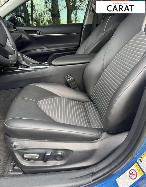Toyota Camry 2018