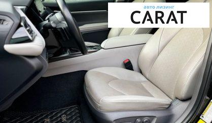 Toyota Camry 2021