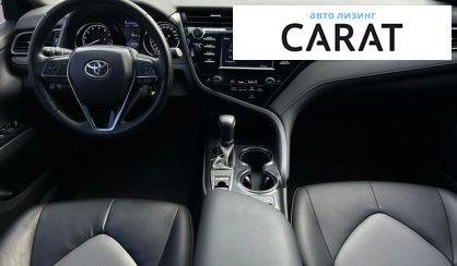 Toyota Camry 2019