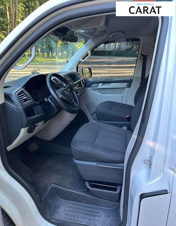 Volkswagen Caravelle 2018