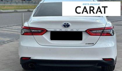 Toyota Camry 2021