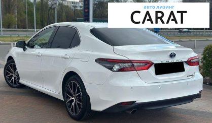 Toyota Camry 2021
