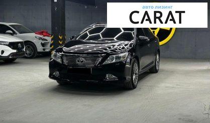 Розглянути Toyota Camry 2014 Toyota Camry 2014 - авто лізинг Carat