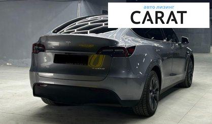Tesla Model Y 2025