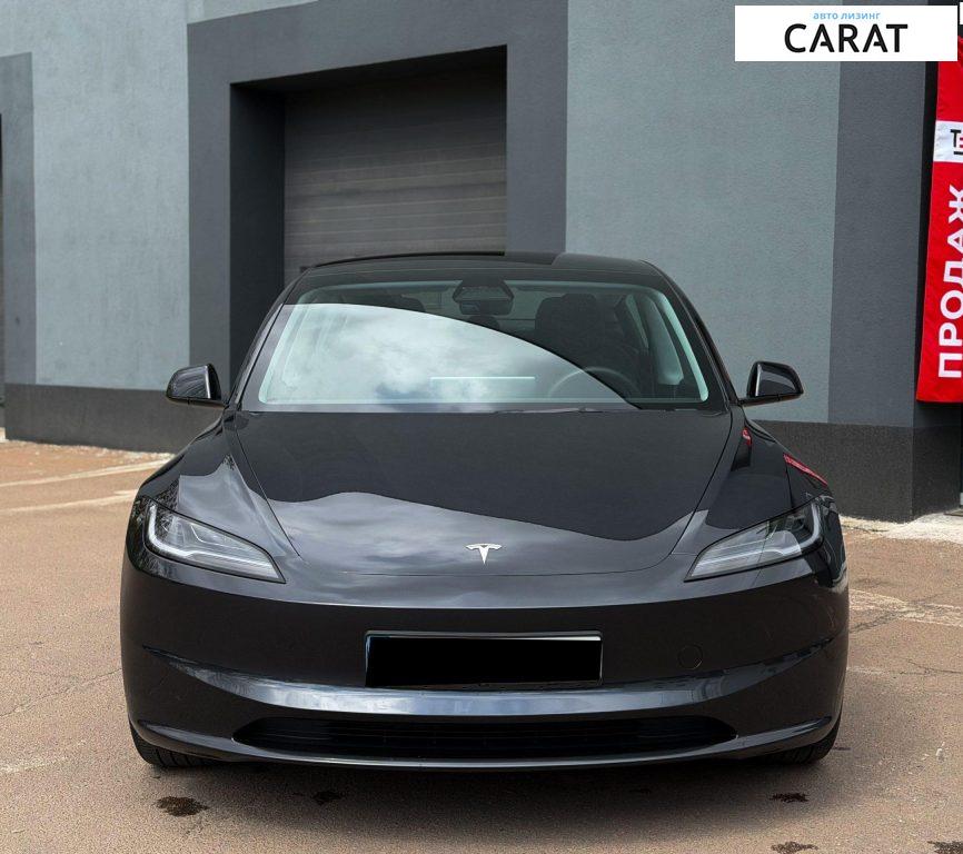 Tesla Model 3 2024