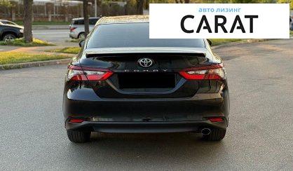 Toyota Camry 2021