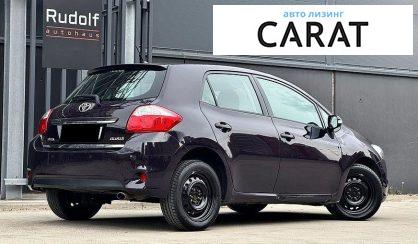 Toyota Auris 2011