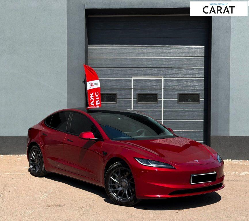 Tesla Model 3 2024