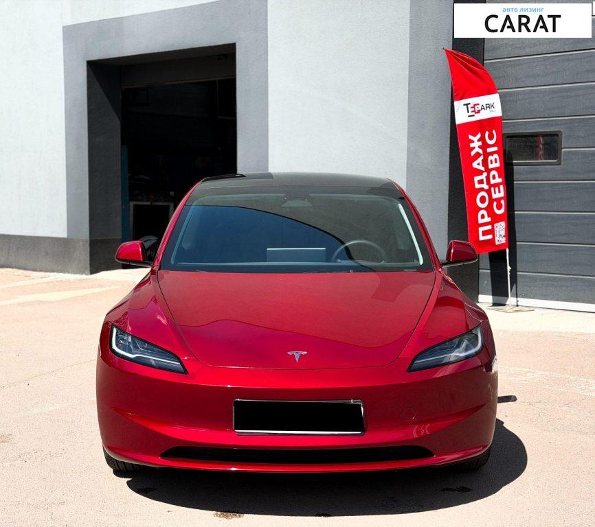 Tesla Model 3 2024