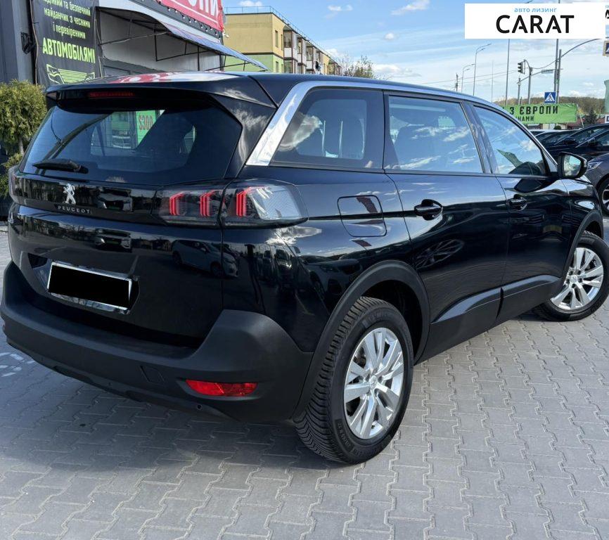 Peugeot 5008 2021