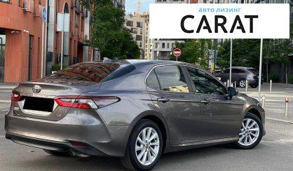 Toyota Camry 2021