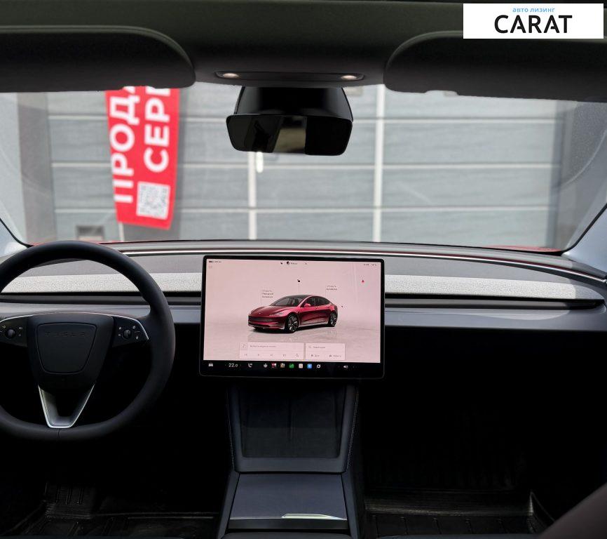 Tesla Model 3 2024