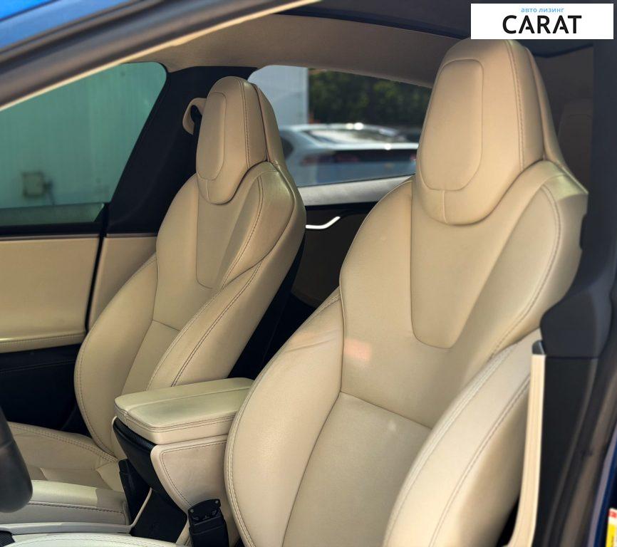 Tesla Model S 2018