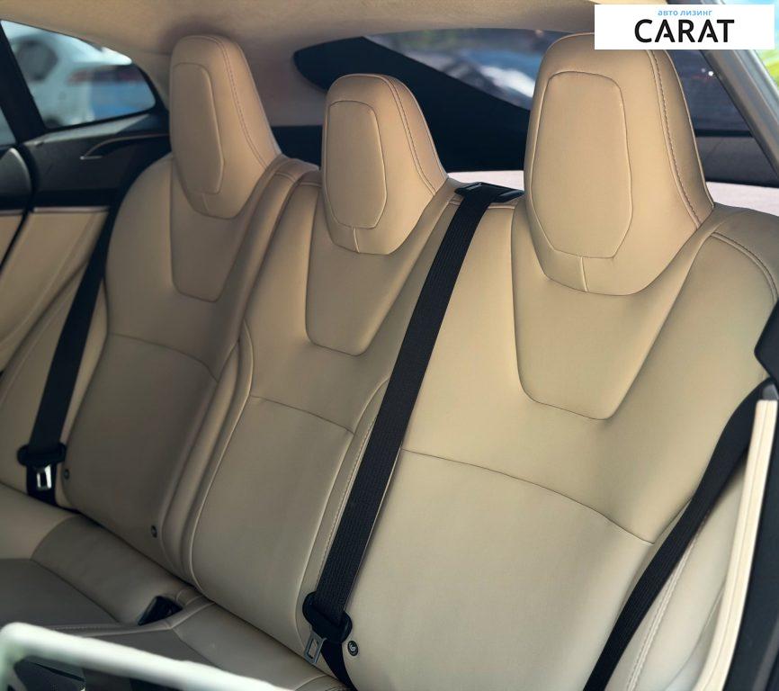 Tesla Model S 2018