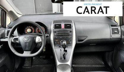 Toyota Auris 2011