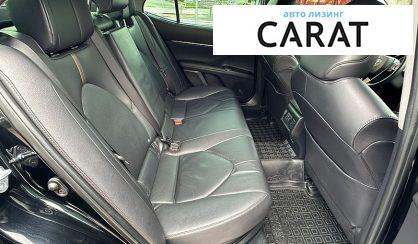 Toyota Camry 2019