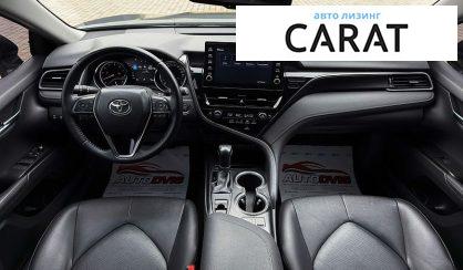 Toyota Camry 2021