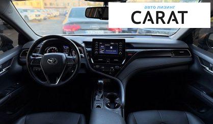 Toyota Camry 2021