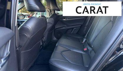 Toyota Camry 2021