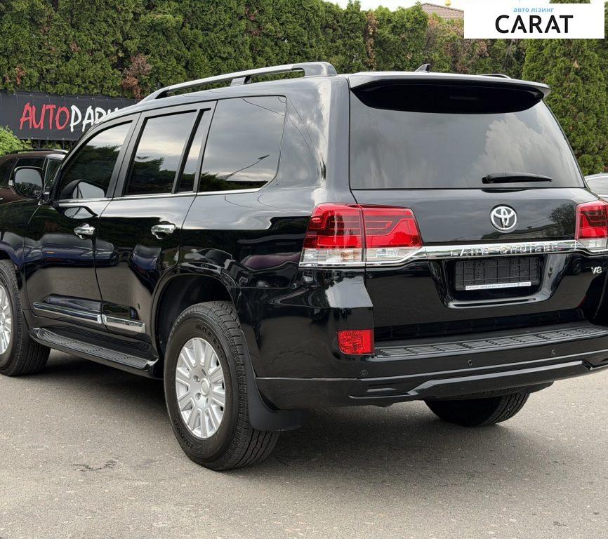 Toyota Land Cruiser 200 2017