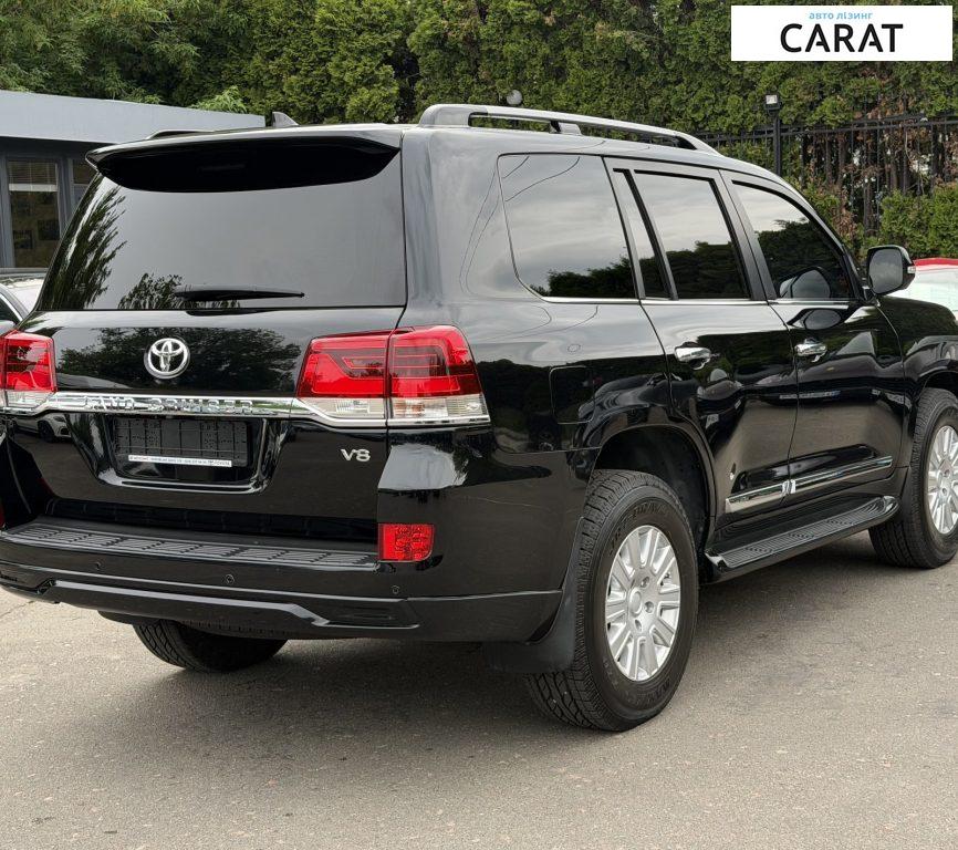 Toyota Land Cruiser 200 2017