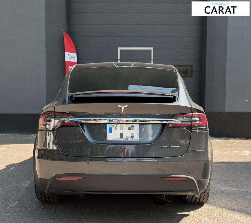 Tesla Model X 2020