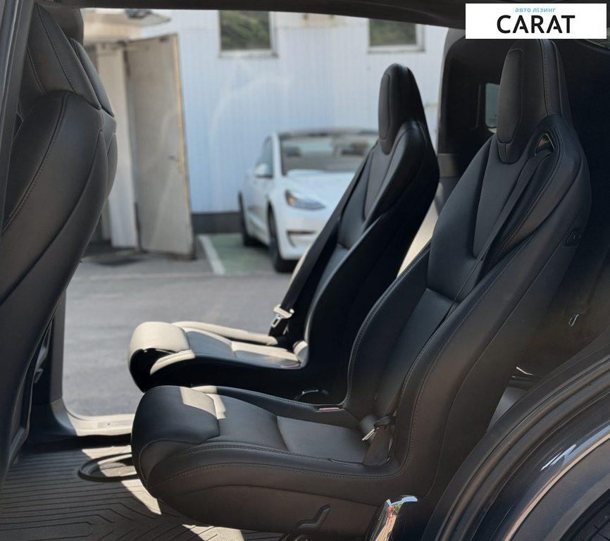 Tesla Model X 2020