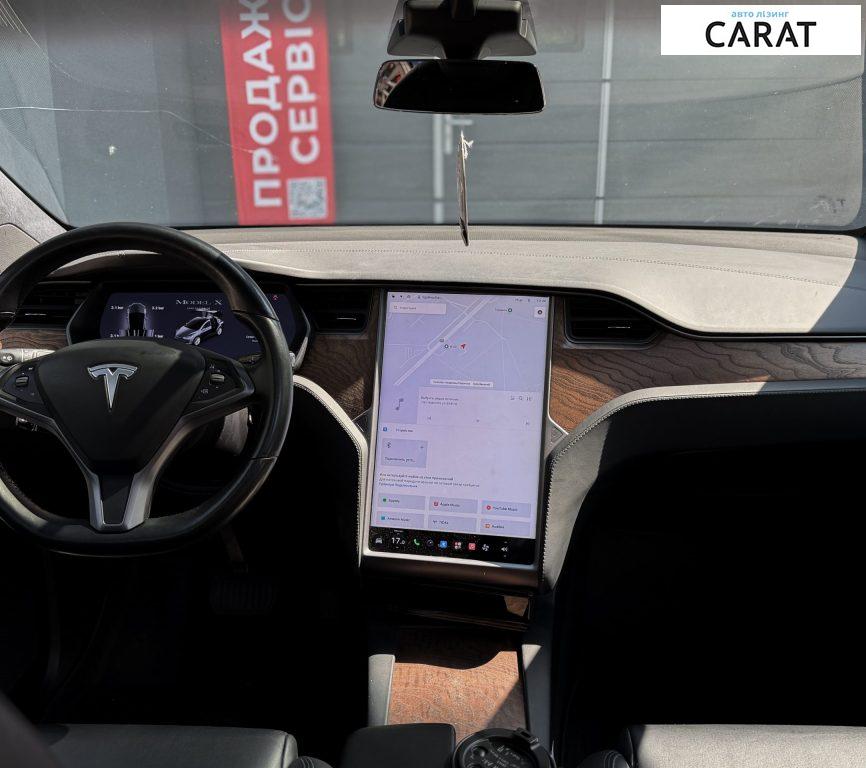 Tesla Model X 2020