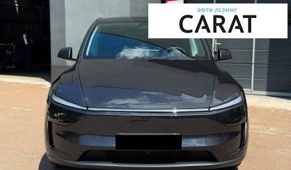 Tesla Model Y 2025