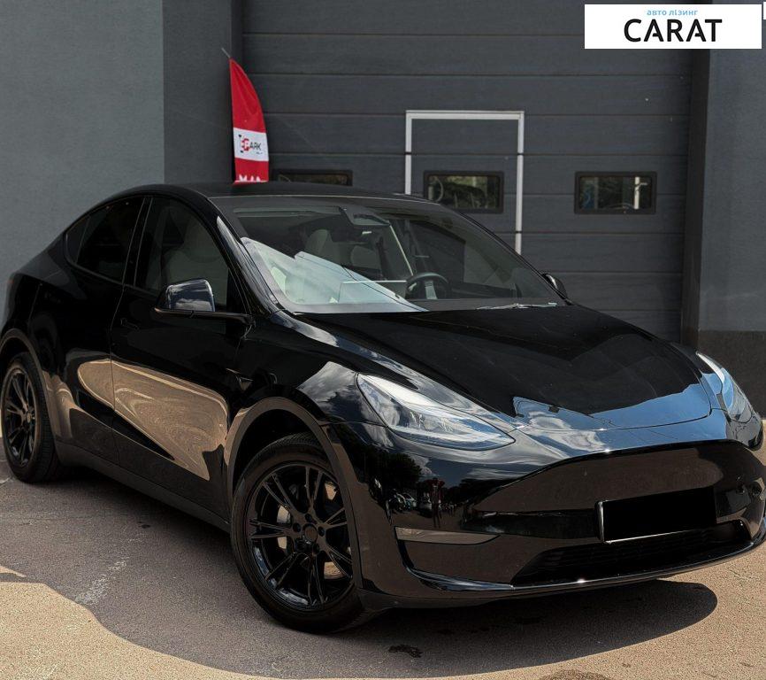 Tesla Model Y 2024