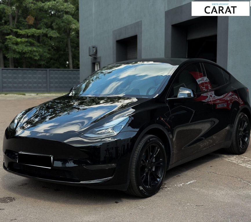Tesla Model Y 2024