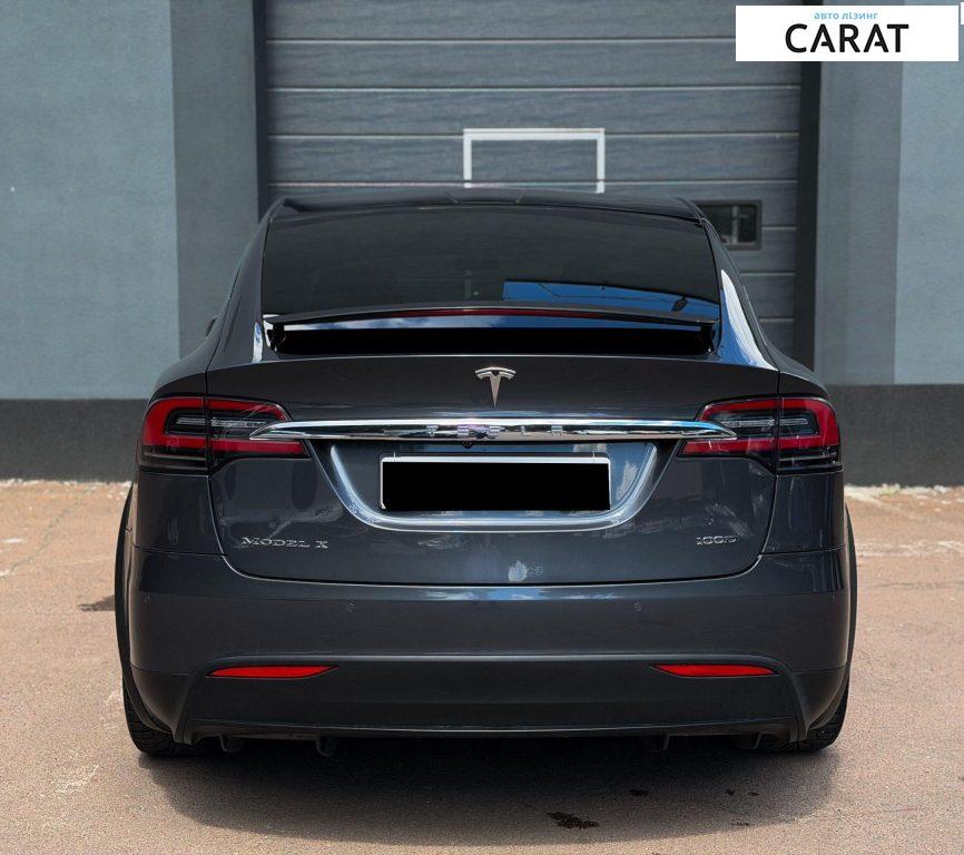 Tesla Model X 2018
